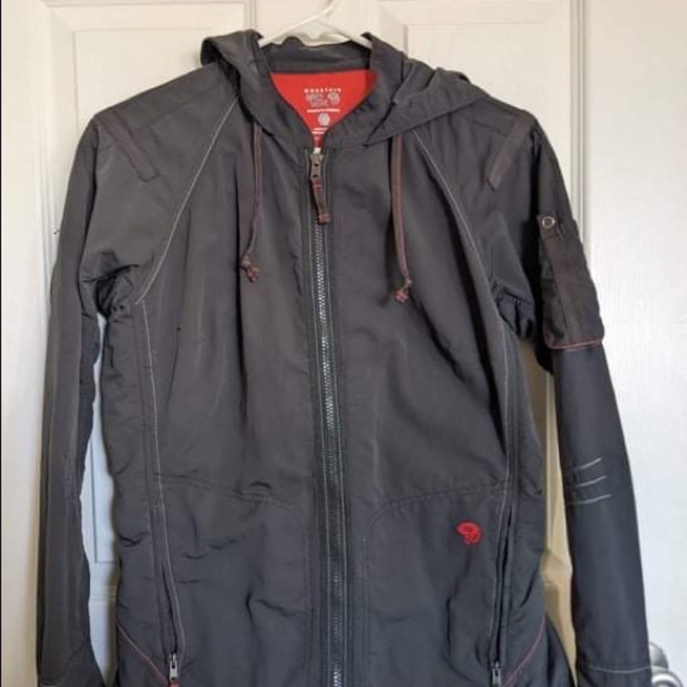 Mountain Hardwear soft rain shell/windbreaker, womens medium